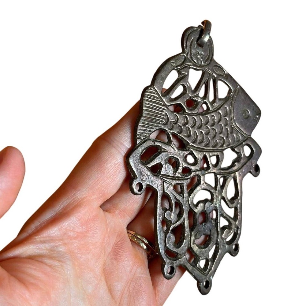 Vintage Brass Hamsa Wall Hanging Fish Mid Century Israeli Judaica Boho Spiritual - Picture 4 of 6